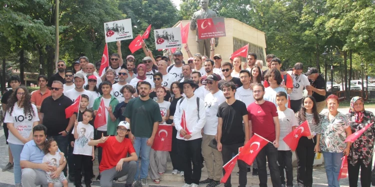 Özdağ Kastamonu’ya ulaştı