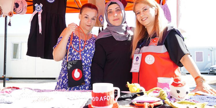 “Dijital Benim İşim” Projesi ile afet bölgesinde 15 eğitim konteyneri kuruldu