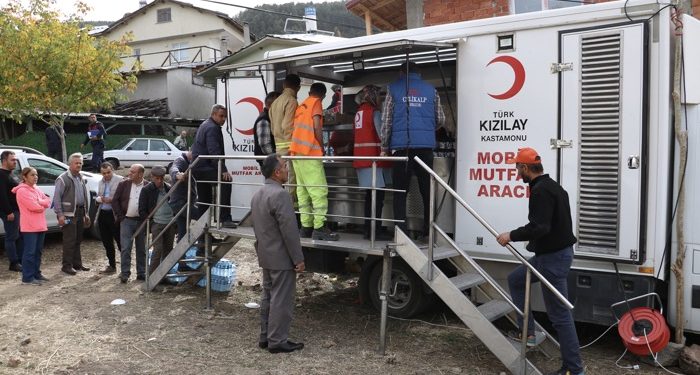 Yağcılar‘da yaralar sarılıyor