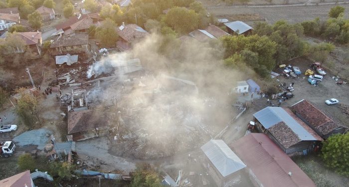 Facianın eşiğinden dönülmüş