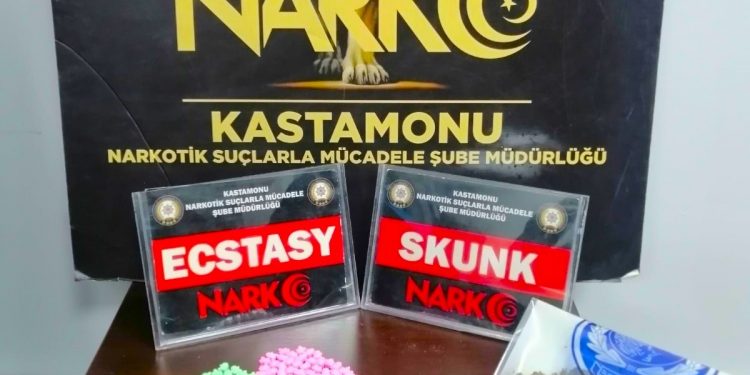 Uyuşturucu madde ile yakalanan şahıs tutuklandı