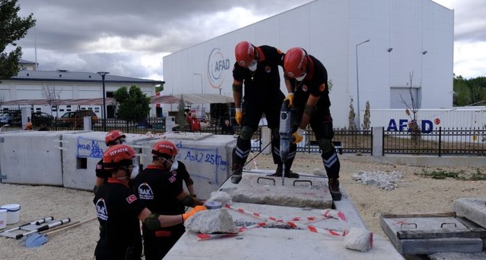 Belediye,  Arama Kurtarma Ekibi kurdu