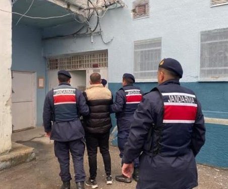 Jandarmadan uyuşturucu operasyonu: 5 gözaltı