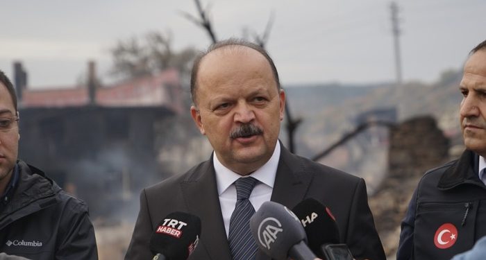 Evi yananlara 44’er bin lira yardım yapılacak