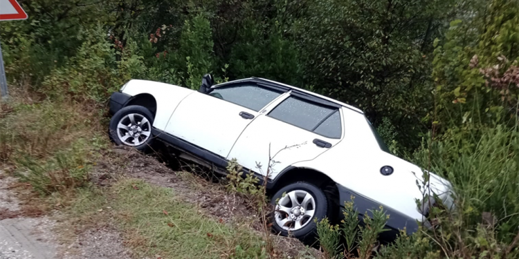 Yağış kaza getirdi