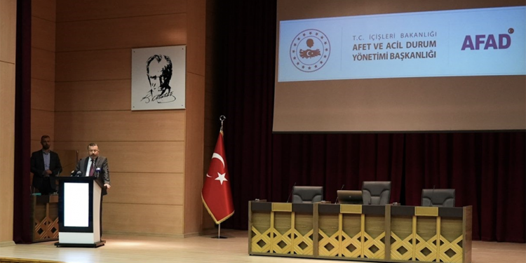 “Türkiye’nin 100 Yıllık Afet Değerlendirme Çalıştayı”