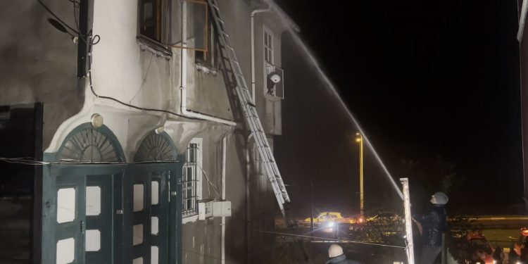 İnebolu’da çifte yangın