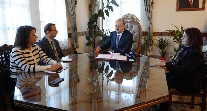 Bu projeyle kadınlar üreterek aile bütçesine katkıda bulunacak