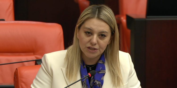 Ekmekci’den “AFAD gönüllüsü olun” çağrısı