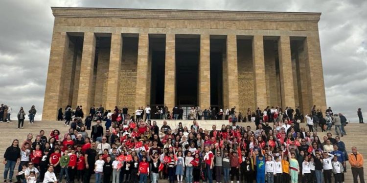 Ali Fuat Darende İlkokulu 100. Yıl coşkusunu Ankara’da yaşadı
