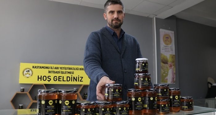 Kocaoğlanın uyku ve açlık sorunu, arıcıyı mağdur ediyor