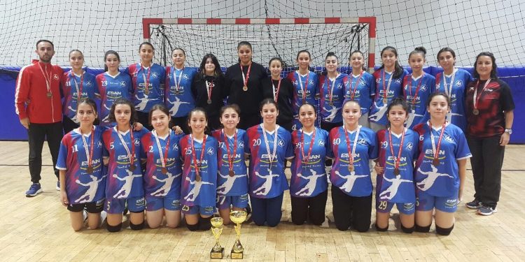 Esan Akü’nün başarı serisi