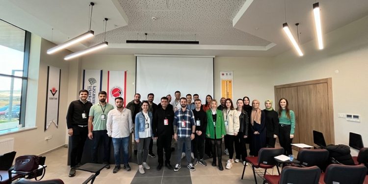 15 üniversiteden araştırmacılar Kastamonu Üniversitesi’nde buluştu