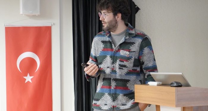 “Yılda 70 milyar lira parayı Amerikan şirketine aktarıyoruz”