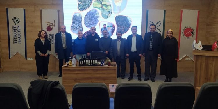 Kastamonu Üniversitesi’nde tıbbi aromatik bitkiler ile ilgili önemli eğitim