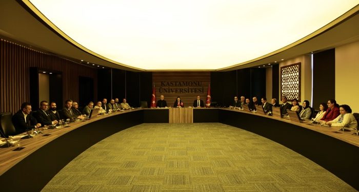 Üniversite Senatosundan yılın son toplantısı