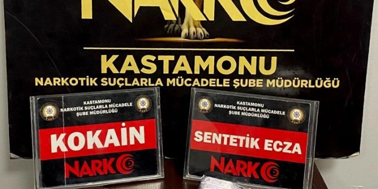 Uyuşturucu operasyonu: 2 gözaltı