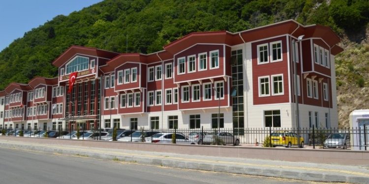 İki ayrı suçtan aranan şahıs yakalandı