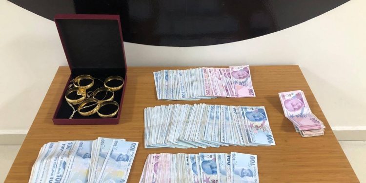 JASAT dolandırıcıları yakaladı