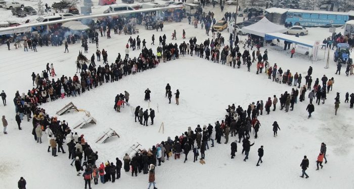 3. Araç Yayla Kış Festivali’nde renkli görüntüler