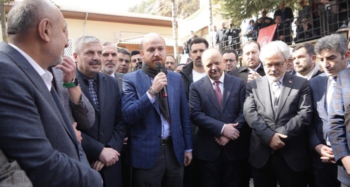 Restorasyonu tamamlanan Şeyh Şaban-ı Veli Türbesi yeniden ziyarete açıldı