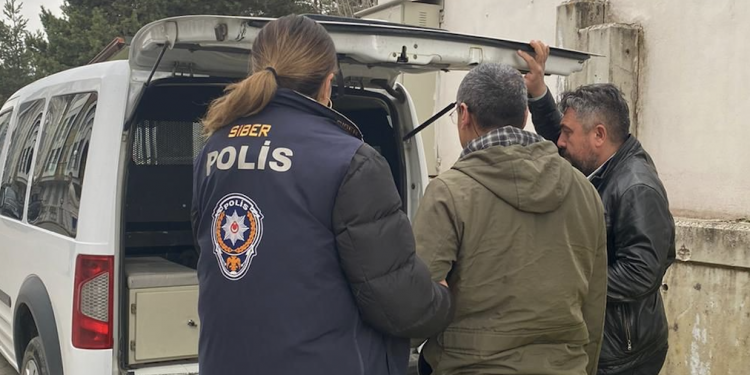 Polisten kadın kılığına girerek kaçmış