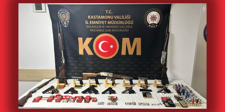 44 adrese operasyon: 28 gözaltı