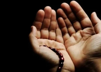 Bin aydan daha hayırlı gece