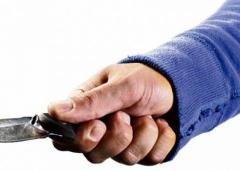 Alkol masasında çıkan kavgada kan aktı: 1 yaralı