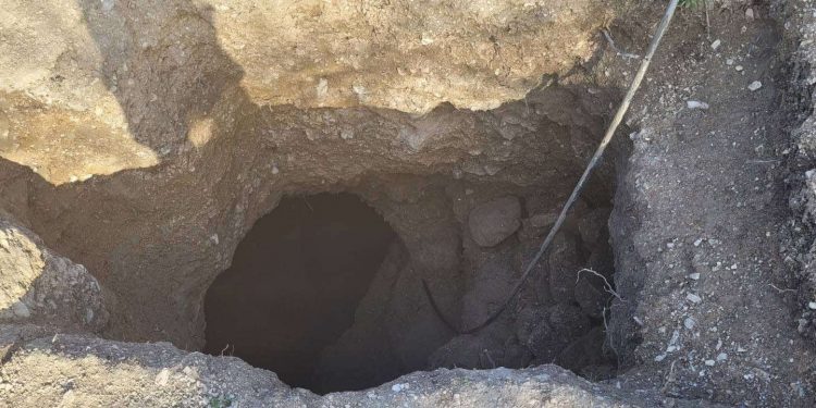 Definecilere baskın