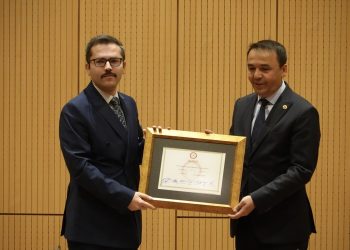 Hasan Baltacı mazbatasını aldı