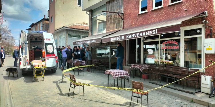 Husumetlilerin silahlı kavgasında kan aktı: 2 ölü