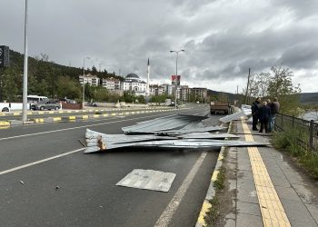 Kastamonu fırtınaya kapıldı