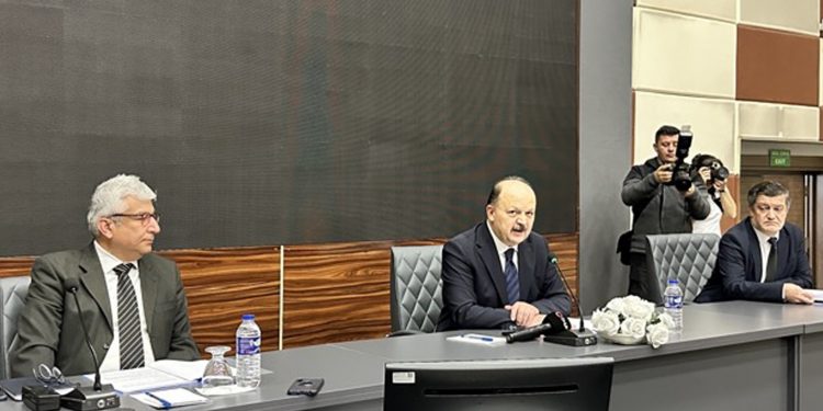 Vali Dallı: “Kurumlarımızın bu yıl başlayacak pek çok yatırımı mevcut”