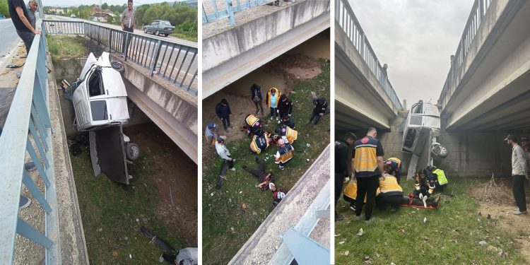 Kamyonet dereye uçtu: 3 yaralı