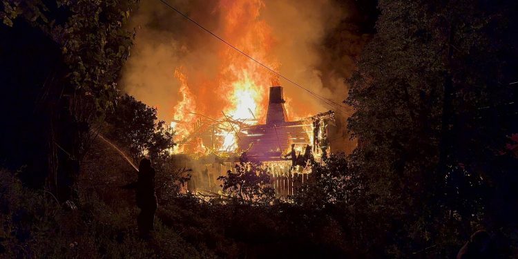 Hanönü’nde yangın