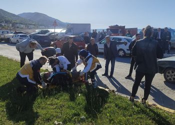 Otomobil ile motosiklet çarpıştı: 1 yaralı