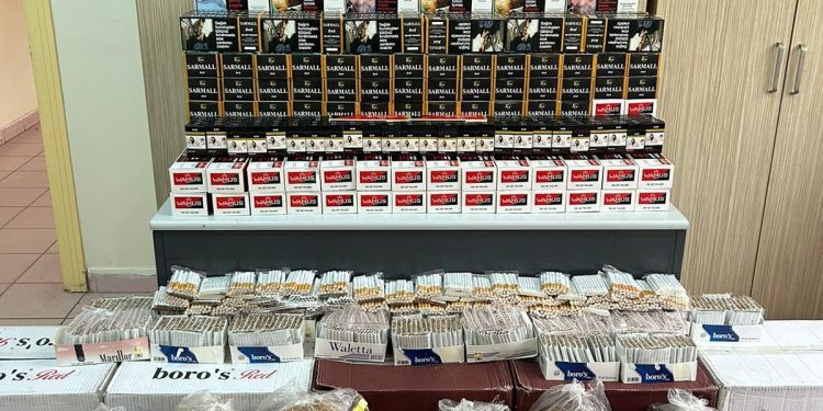 52 binden fazla makaron ele geçirildi: 1 gözaltı