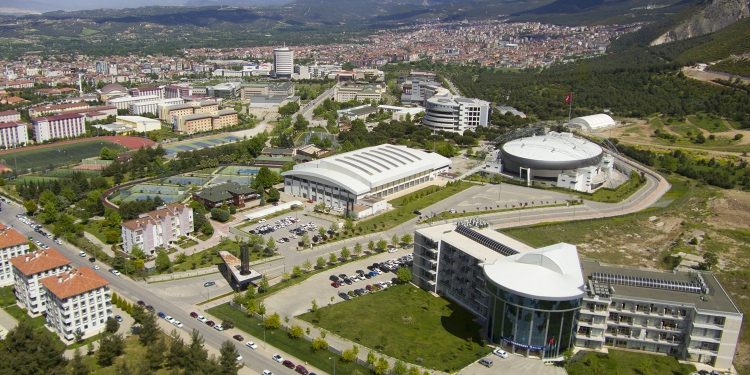 Kastamonu Üniversitesi, “Dünya Genç Üniversiteler” sıralamasına girdi
