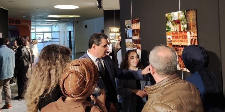 Üniversite’de fotoğraf sergisi