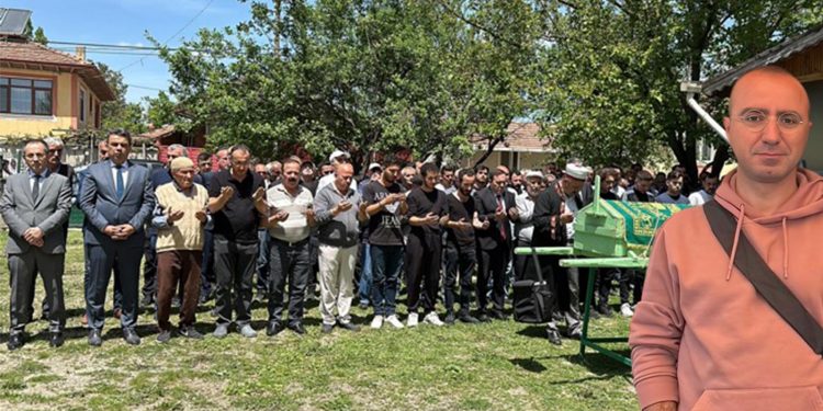 Mehmet Öğretmen gözyaşlarıyla…