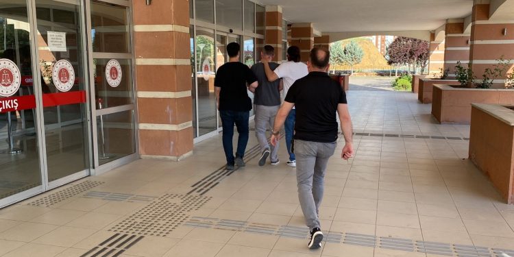 29 yıl hapis cezası ile aranıyordu