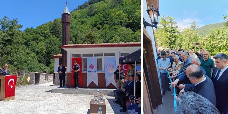 Restorasyonu tamamlanan cami tekrar ibadete açıldı