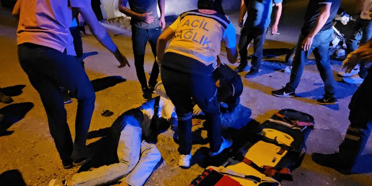 İki motosiklet çarpıştı: 2 yaralı