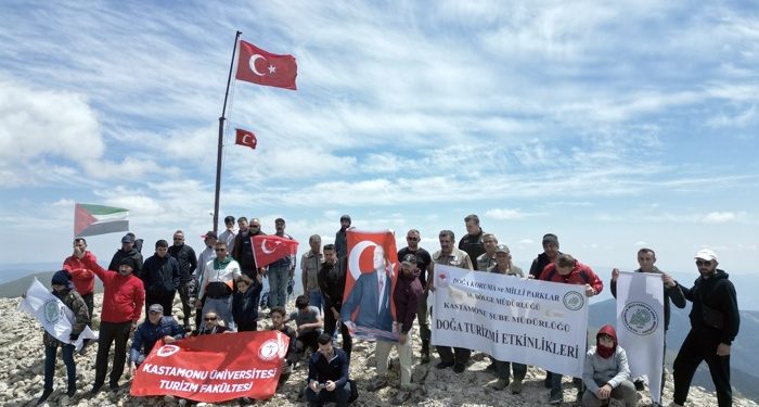 Ilgaz’ın zirvesinde şehitleri andılar