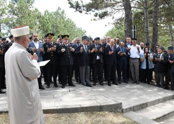 Şehitler dualarla anıldı