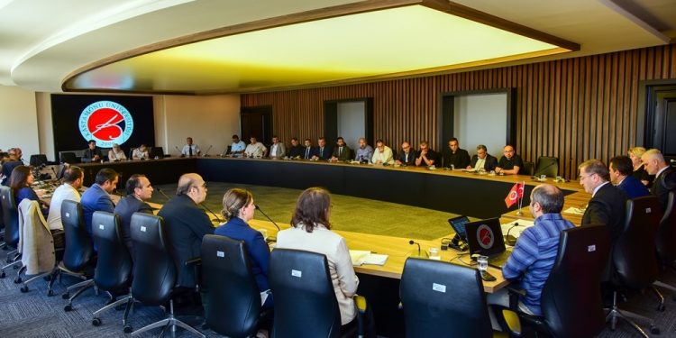 KÜ Senatosu toplandı