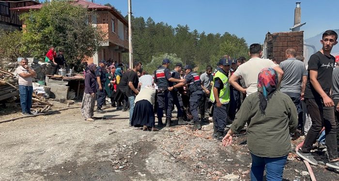 Tosya’da yangın faciası