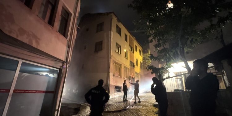 İzbeli Sokak’ta yangın