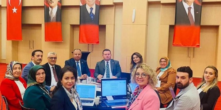 MHP’den “Aile Kurumu Çalıştayı “